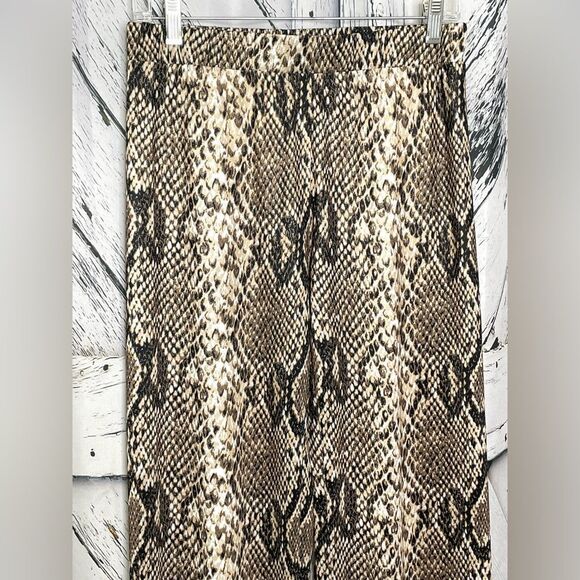 NWT Intermix Resume’ Pallas Python Pull On Pants M - Picture 4 of 10